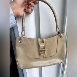 GUCCI vintage patent leather jackie hobo